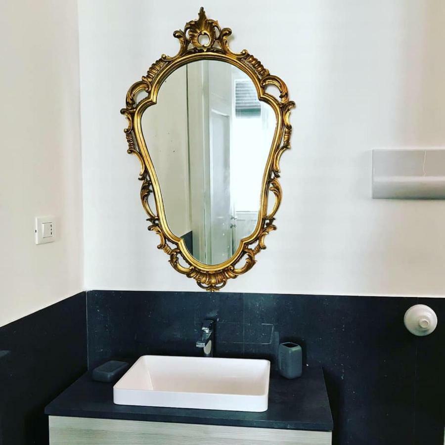 B&B Charme Centre-Ville Artistic & Literary Rooms Palermo Luaran gambar